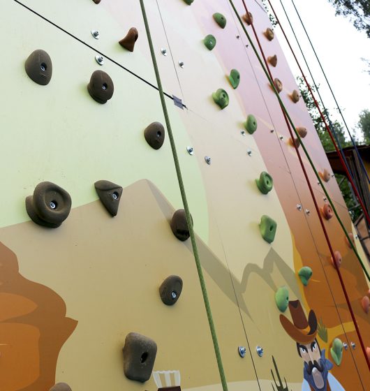 Mur d'escalade western