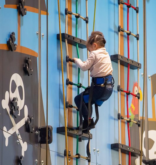 Mur d'escalade Pirate City Grimp